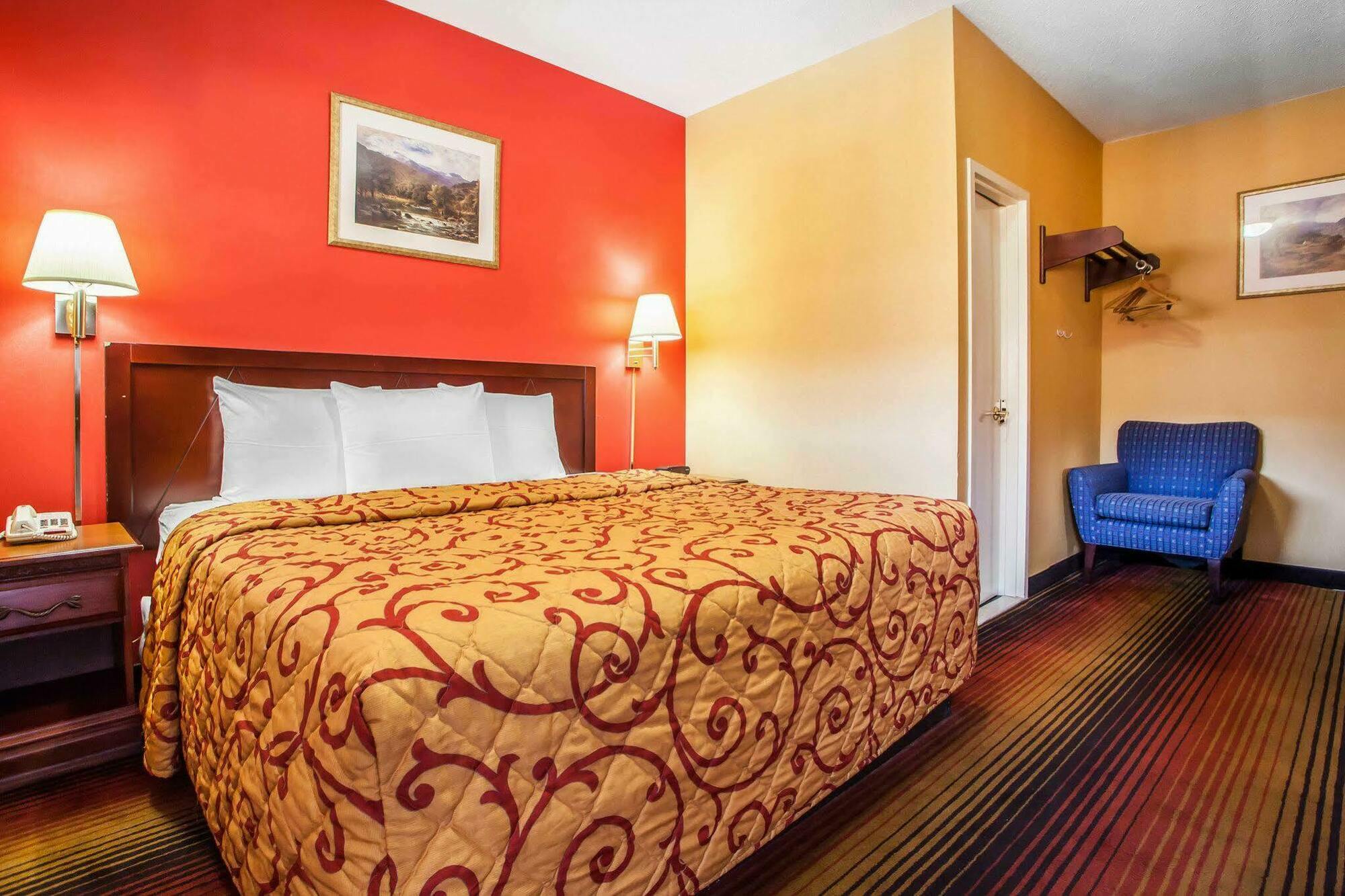 Rodeway Inn Jersey City Bagian luar foto
